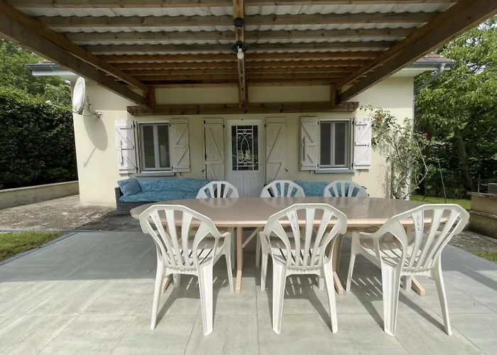 بيت للعطل La Maison De Julie *